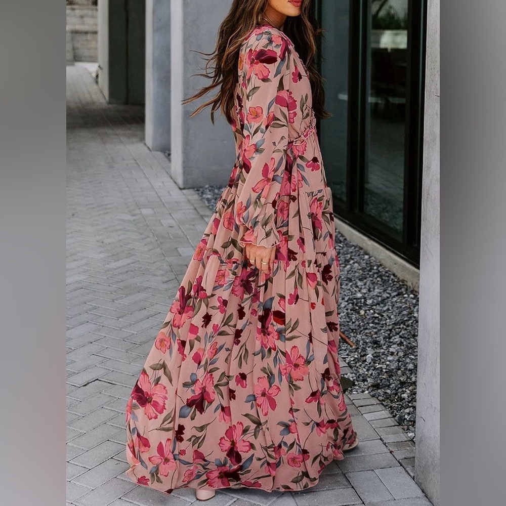 Floral V-neck Floral Long Sleeve Dress - Picture 3 of 9